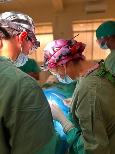 PIERWSZA MISJA DOCTORS AFRICA